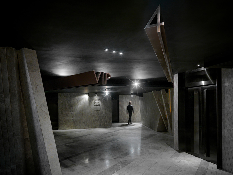 one-plus-partnership-meteor-cinema-guangzhou-china-designboom-02