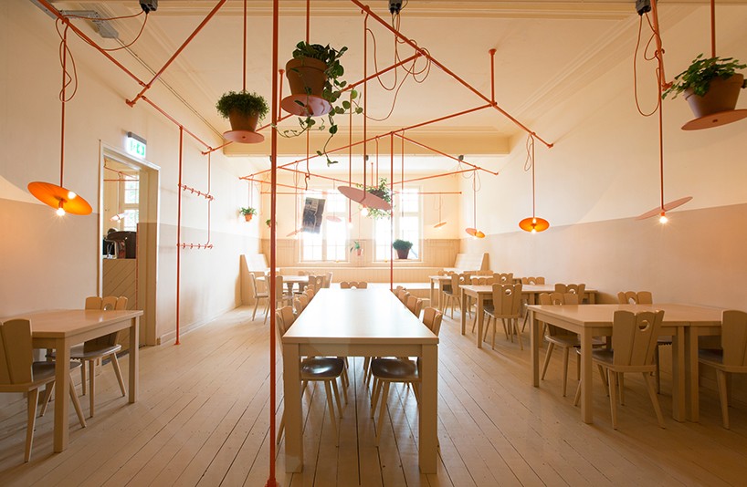 overtreders-W-hangop-cafe-designboom-01