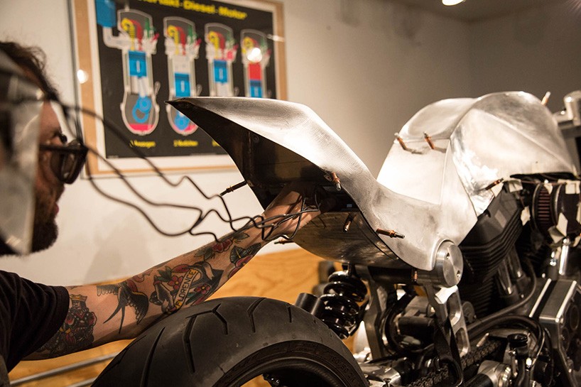 revivial-cycles-revival-140-custom-build-designboom-02-03-2017-818-021