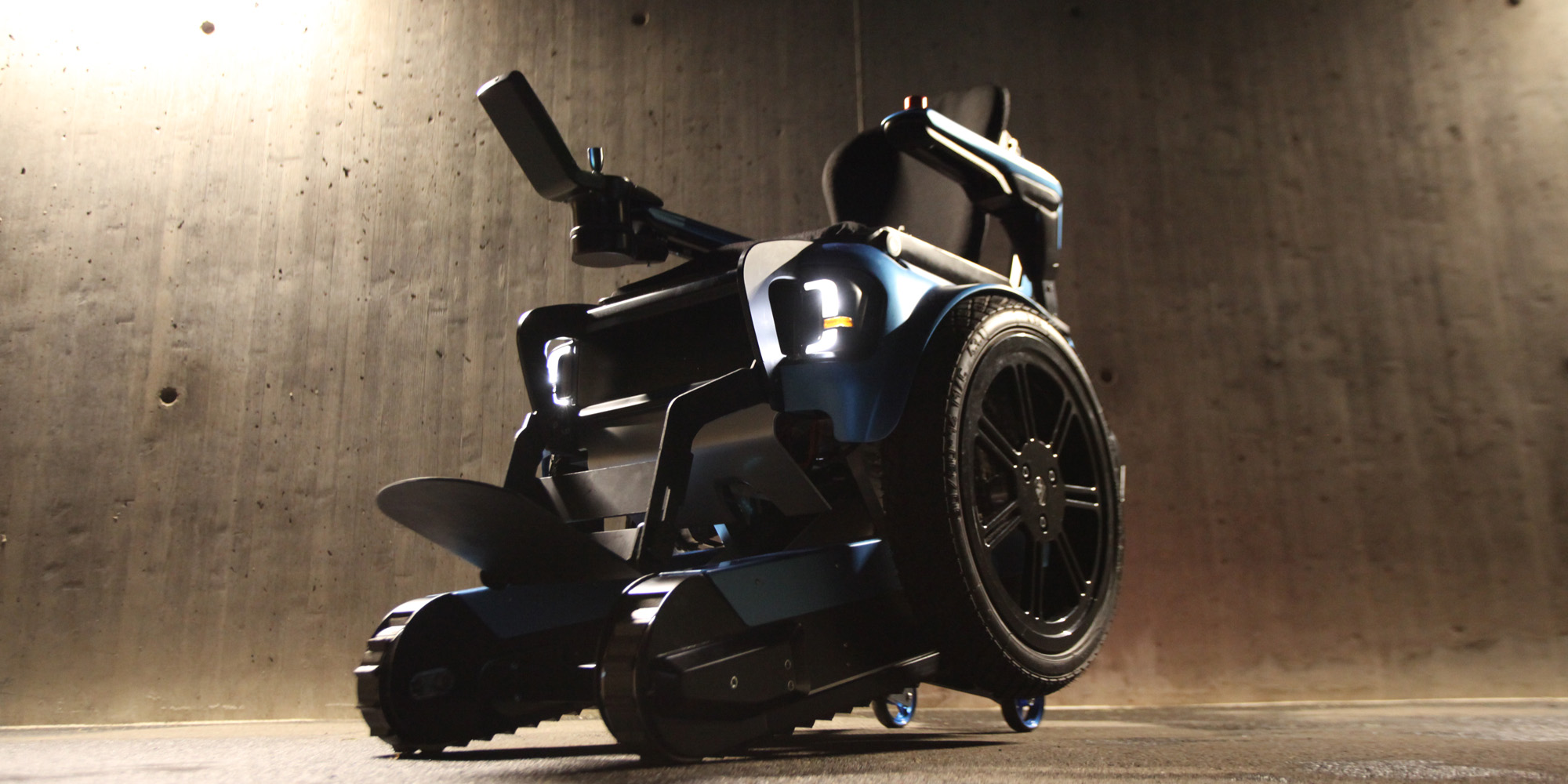 scewo electric wheelchair can climb stairs independently