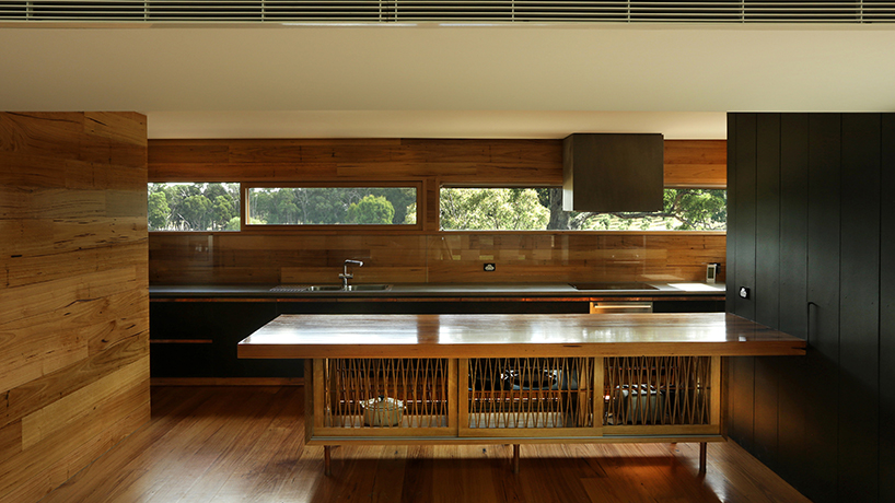 seeley-architects-lauriston-house-australia-designboom-06