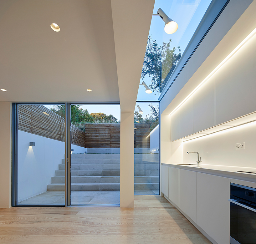 sophie-nguyen-architects-casa-del-sol-house-extension-london-designboom-02