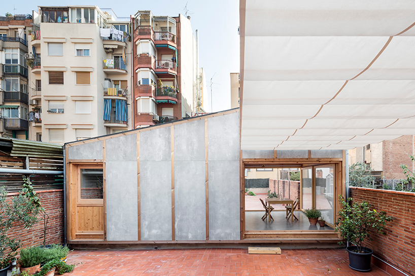 vora-architects-ramon-and-mar's-pavilion-barcelona-designboom-03