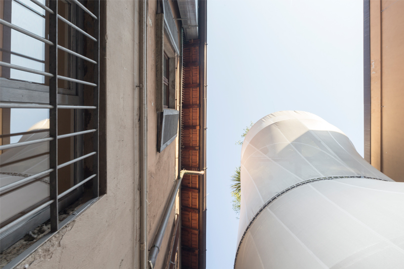 MINI-LIVING-SO-IL-breathe-milan-design-week-designboom03