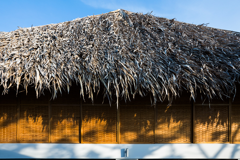 MM++ architects tropical holiday house