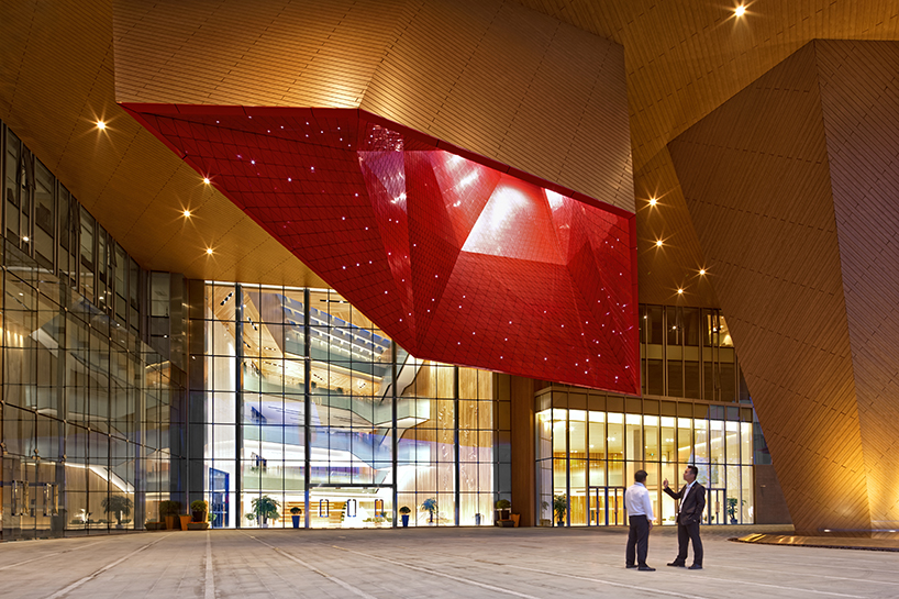 NBBJ--architects-nanjing-eco-tech-island-exhibition-centre-china-designboom-03