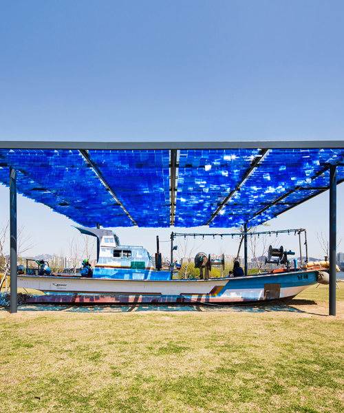 archiworkshop's blue wind installation celebrates the shipping vessel tale of seoul