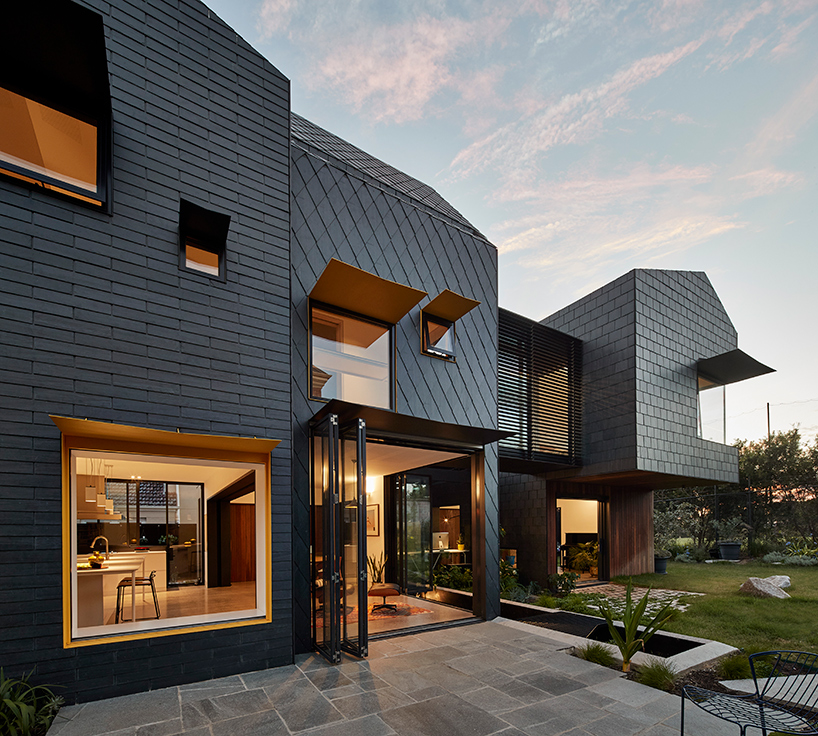 austin-maynard-architects-charles-house-melbourne-australia-designboom-02