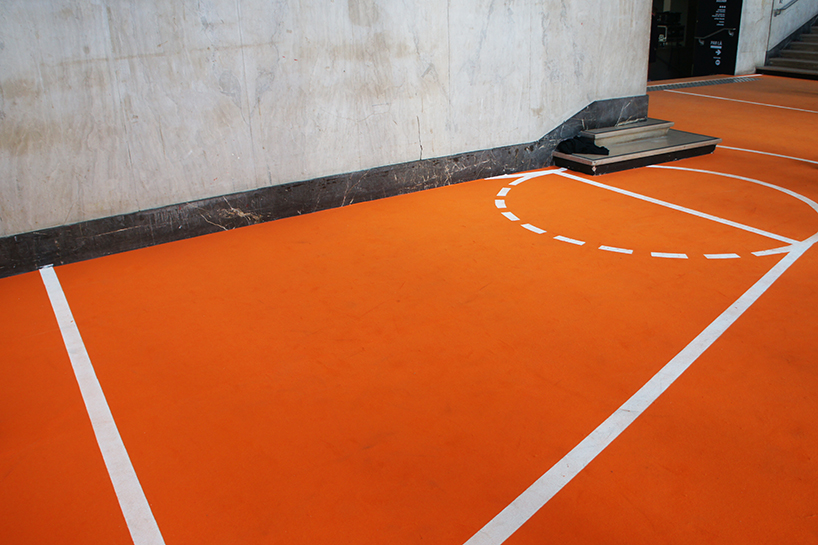 benedetto bufalino places a basketball court inside the palais de tokyo