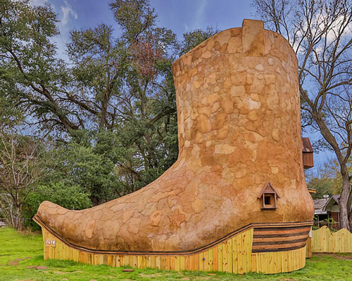 live in this cowboy boot house in texas for just $1,200 a month