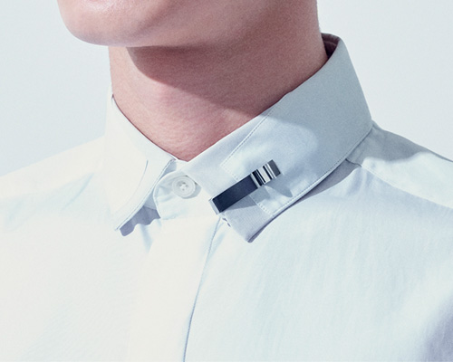 ELI analyzes your conversations to provide personal foreign language lessons