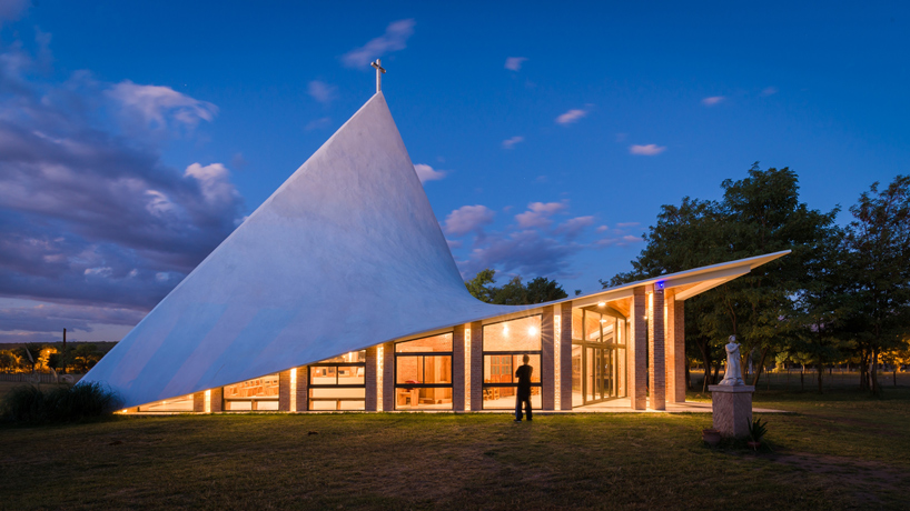 federico-ochoa-capilla-san-jose-g-brochero-chapel-cordoba-argentina-designboom-01