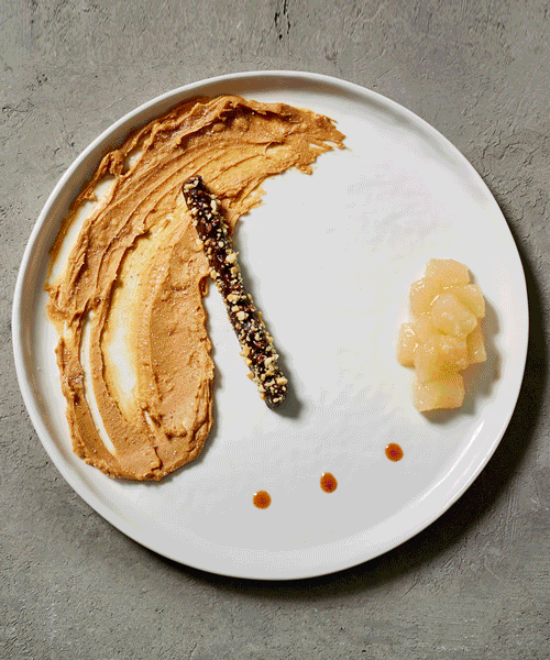 artists plate military rations as michelin-starred meals