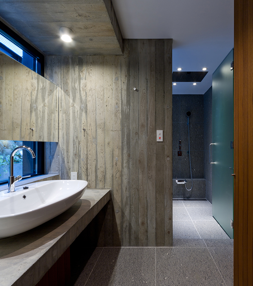 house-in-akiya-actp-nobuo-araki-japan-designboom-02