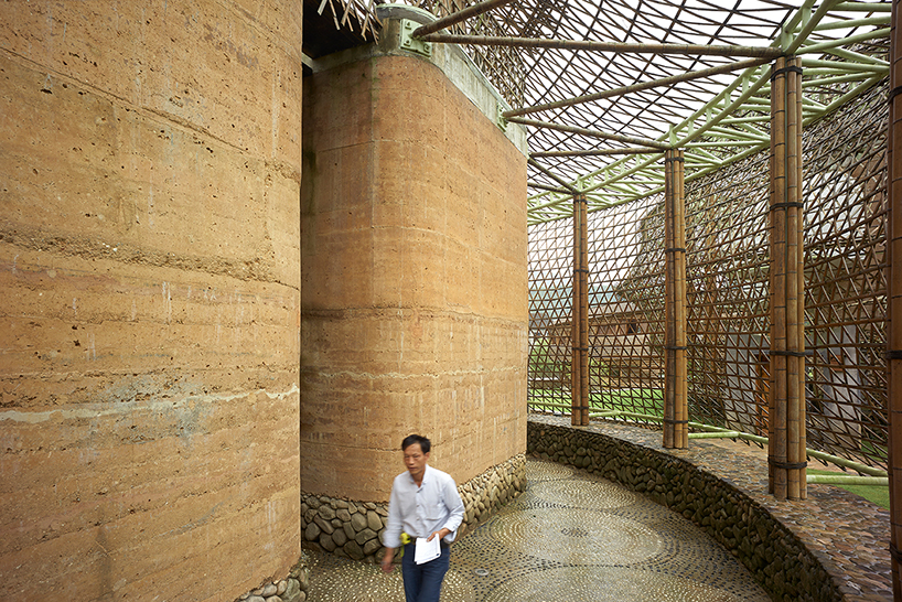 international-bamboo-architecture-biennale-xitou-village-china-designboom-03