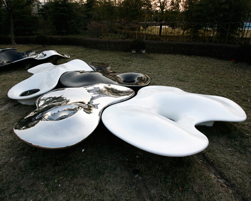 MAD architects' mogu chair for sawaya & moroni clusters like mushroom caps