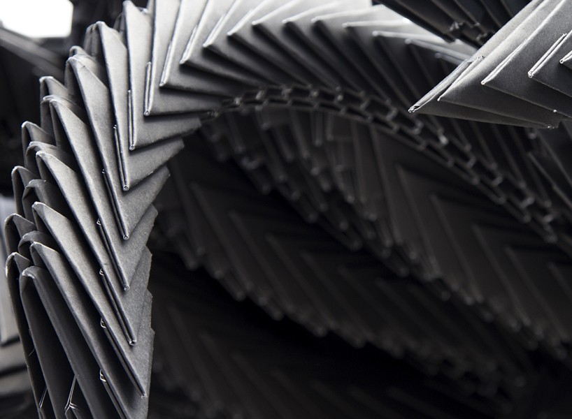 nilly-mozer-parasite-designboom-01