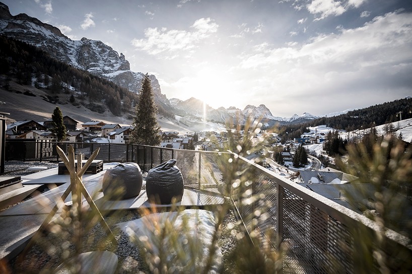 noa-architecture-tofana-hotel-designboom-01