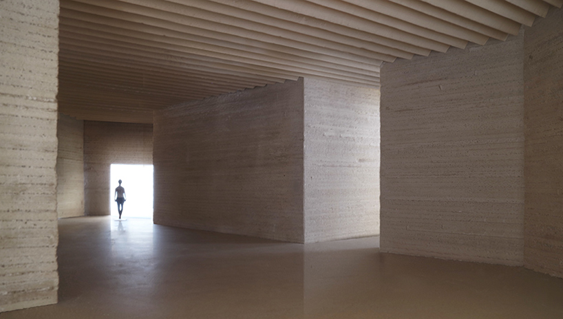 peter zumthor LACMA