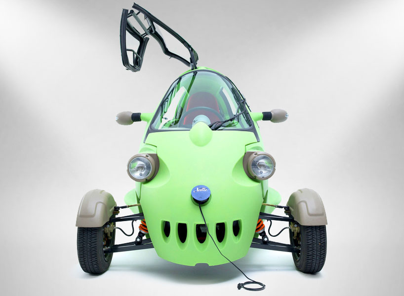 sam is a bugeyed threewheeled twoperson electric vehicle