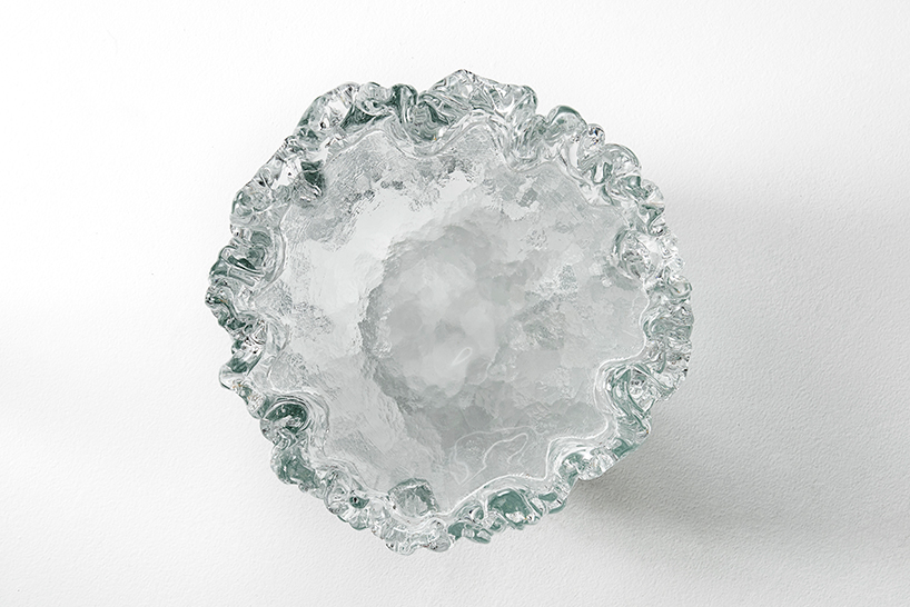 tokujin yoshioka fountain tables glas italia issey miyake milan design week designboom