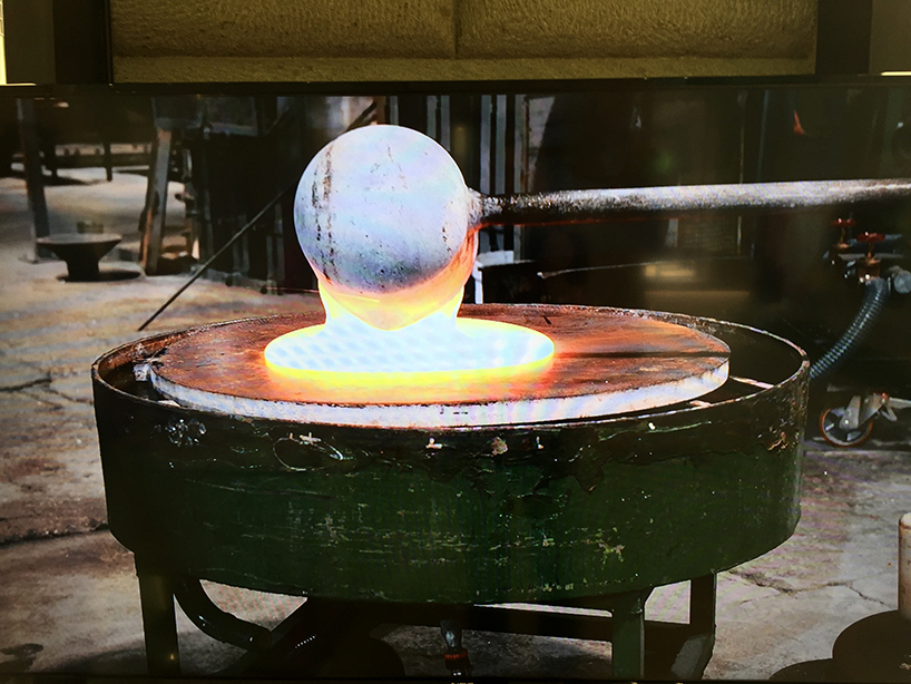 tokujin yoshioka fountain tables glas italia issey miyake milan design week designboom