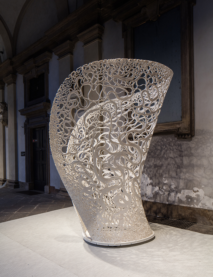 zaha-hadid-architects-thallus-for-white-in-the-city-milan-design-week-designboom-03