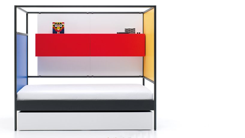 JJP x carlos tiscar’s ‘nook’ is influenced by bruno munari’s famed ‘abitacolo’ bed