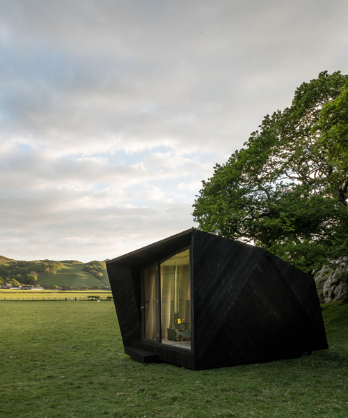 miller kendrick architects embodies welsh folklore in its ‘arthur’s cave’ compact cabin