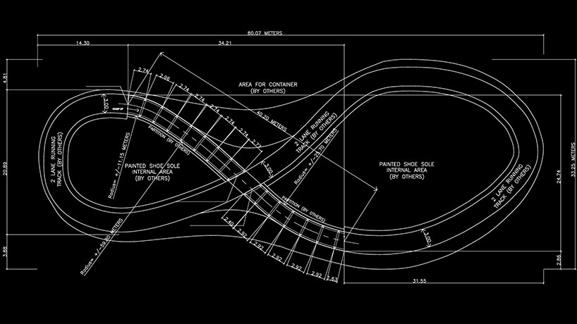 Transformador Días laborables Alas NIKE's unlimited stadium in manila is the 'world's first LED running track'