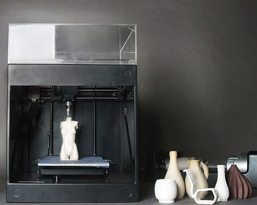 the clayXYZ is a digital 3D printer for ceramics that sits on your desktop