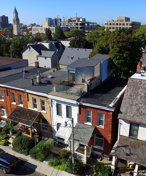 aleph-bau adds aluminum-clad rooftop structure to 19th century toronto rowhouse