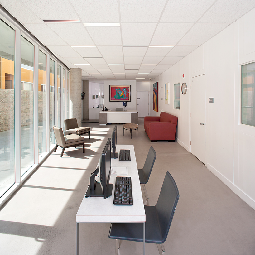 brooks + scarpa completes affordable housing for disabled veterans in LA