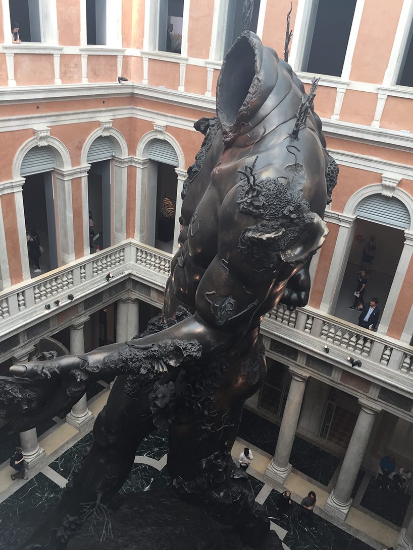 An open-air exhibition of Rero's monumental works in the Faubourg
