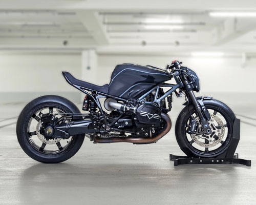 diamond atelier's custom-built BMW R nineT neo-racer motorcycle