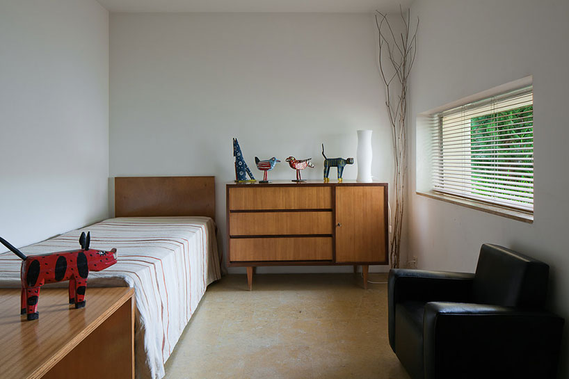 josé campos photographs eduardo souto de moura's house in arrabida