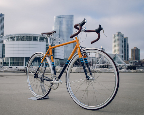 fyxation customs bicycle flies the flag for the city of milwaukee