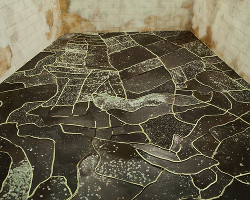 gal weinstein transforms israel's pavilion at the venice biennale into an abandoned site