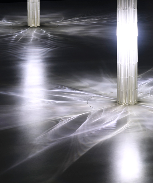 neri oxman 3D-prints large scale glass pillars at the LEXUS yet exhibition