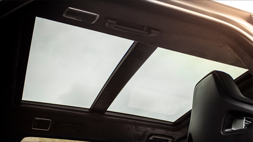 project kahn's range rover sport SVR pace suited for luxury performance