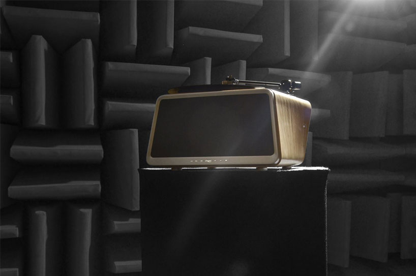 all-in-one seed turntable pairs vinyl music with wireless streaming