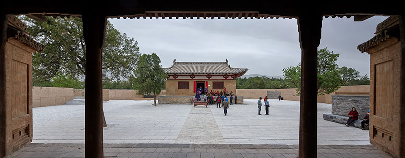 URBANUS revitalizes and reorganizes ancient taoist temple in northern china