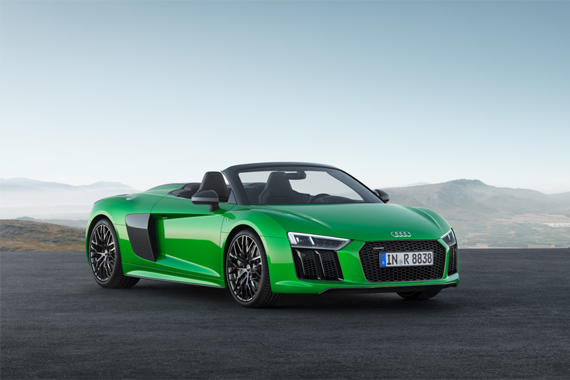 AUDI R8 spyder V10 plus delivers more power and more carbon-fiber