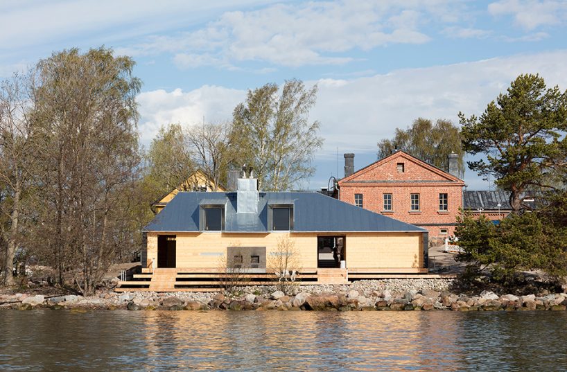 OOPEAA completes lonna sauna on an island near helsinki