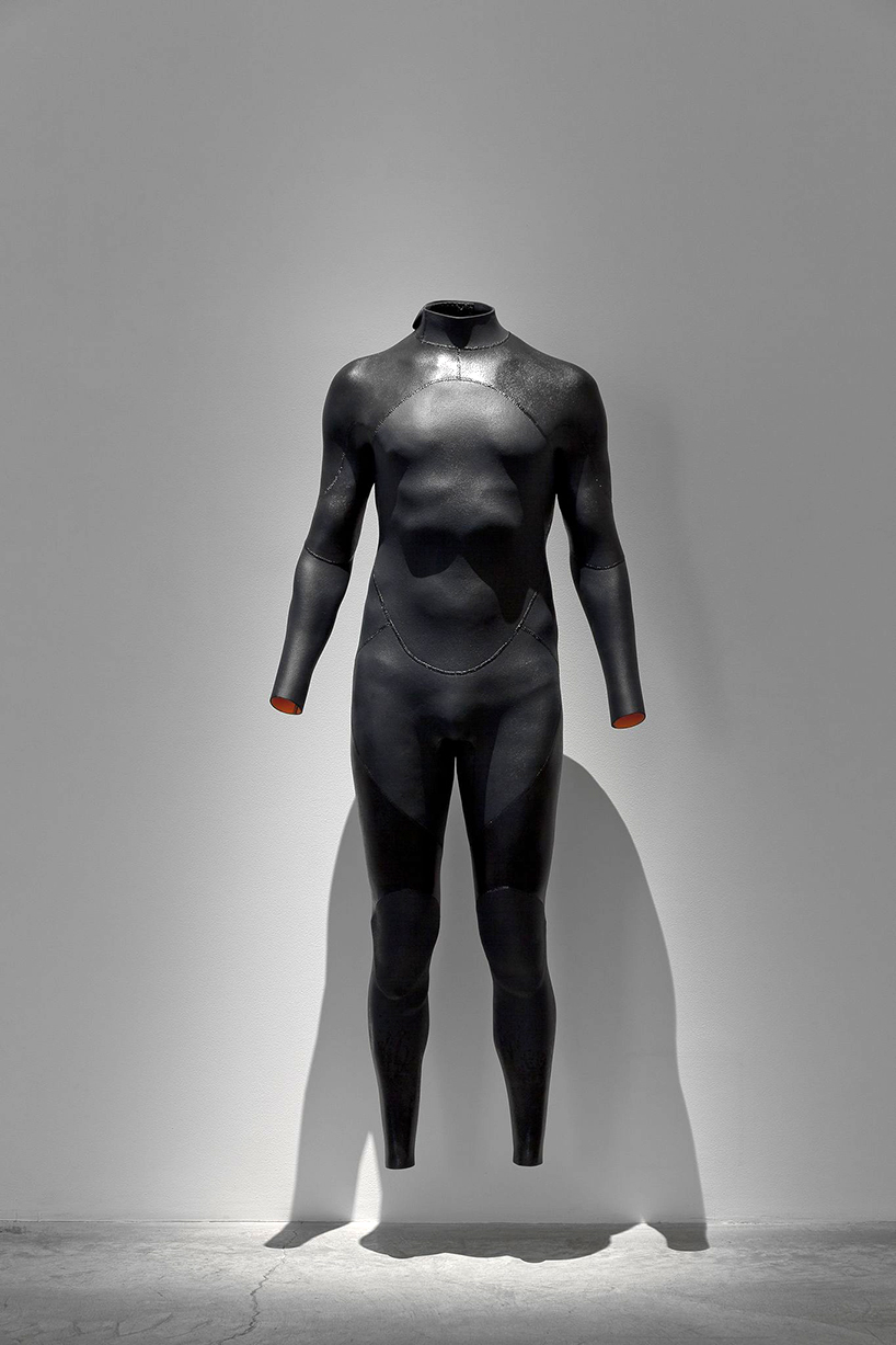 alex israel summer 2 almine rech gallery paris solo exhibition designboom