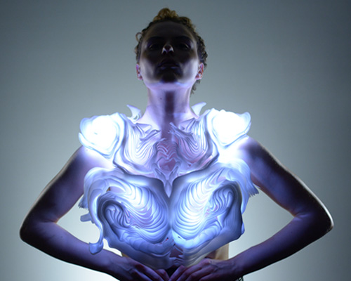 behnaz farahi's 'bodyscape' syncs human bodily movement with LED light