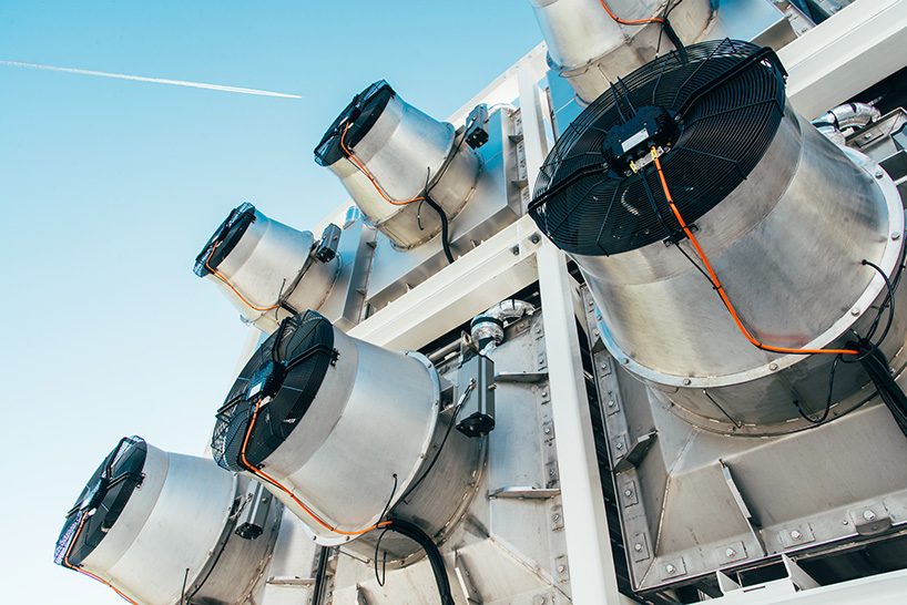 climeworks' air-capturing plant takes CO2 from the atmosphere and feeds it to vegetables