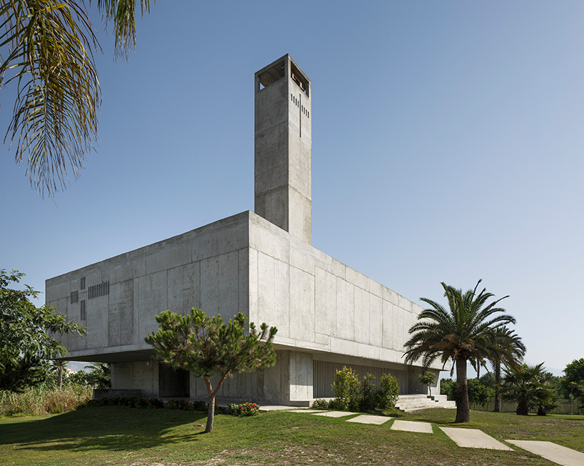 elisa valero concrete church in playa granada 
