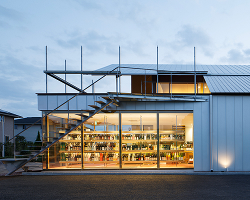 eureka + g architects studio complete roadside ono-sake warehouse in japan