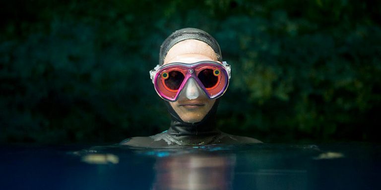 the 'seaseeker' dive mask is essentially a pair of snapchat goggles